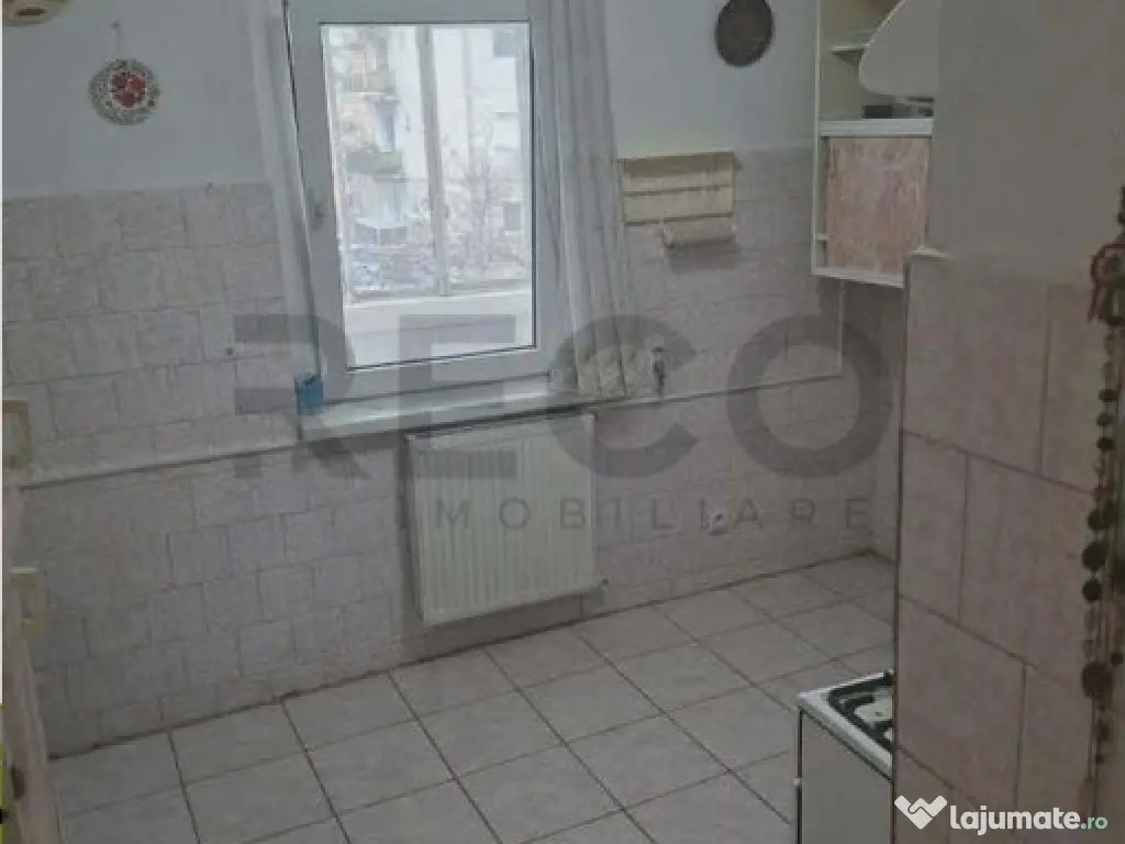 RECO apartament 3 camere in Decebal