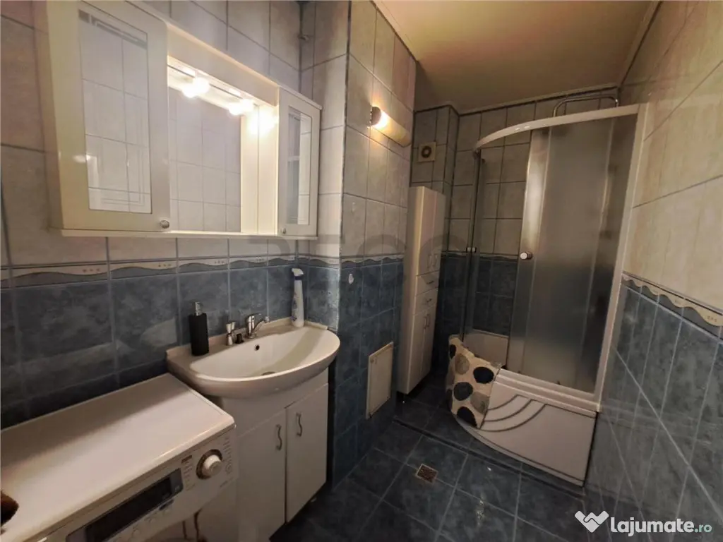 RECO chirie 3 camere 