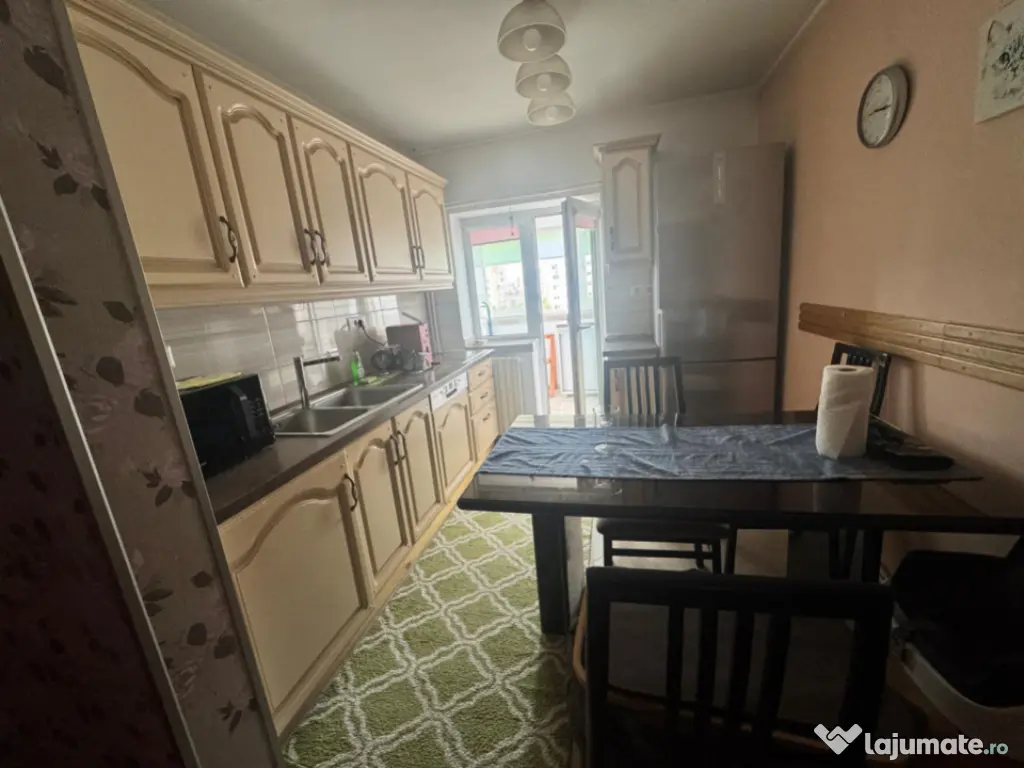 Apartament 3 camere de inchiriat, situat in zona City Park M 