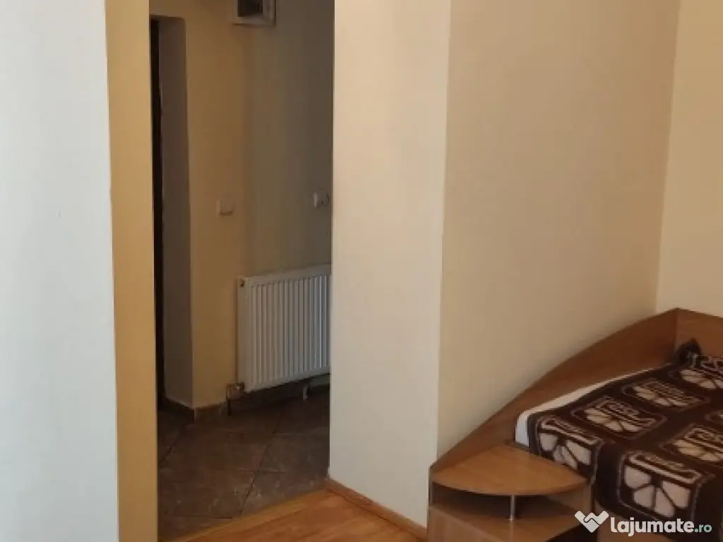 Apartament 2 camere de vânzare – poziție excelentă, aproape de centru 