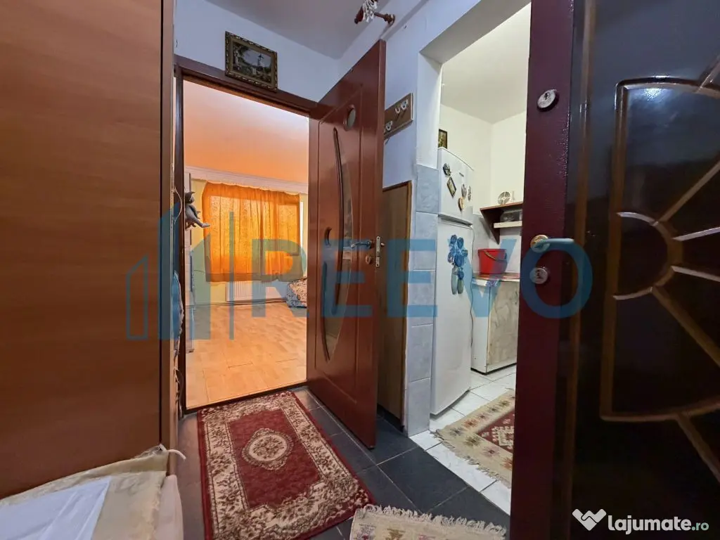 O garsonieră de 22 mp, situată la etajul 4, aflat pe st... 