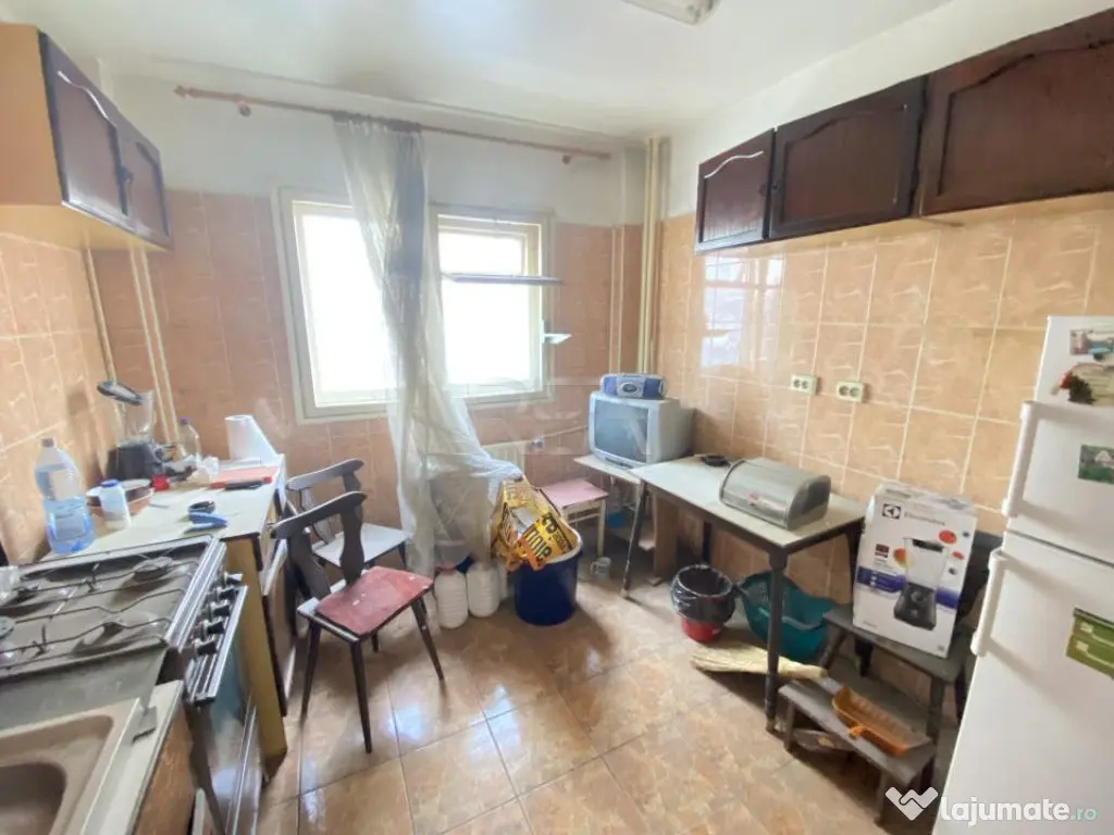 3 camere- Decomandat- Calea Rahovei 