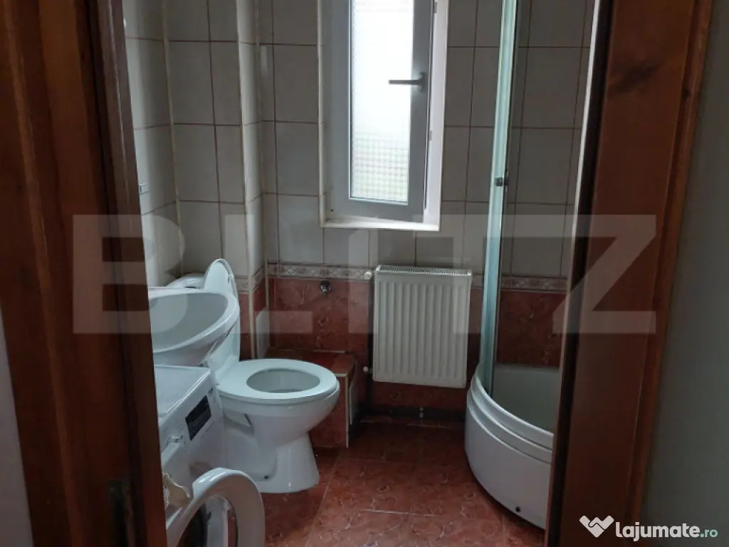 Casă de vânzare în Vatra Dornei, 65 mp amprenta la sol 