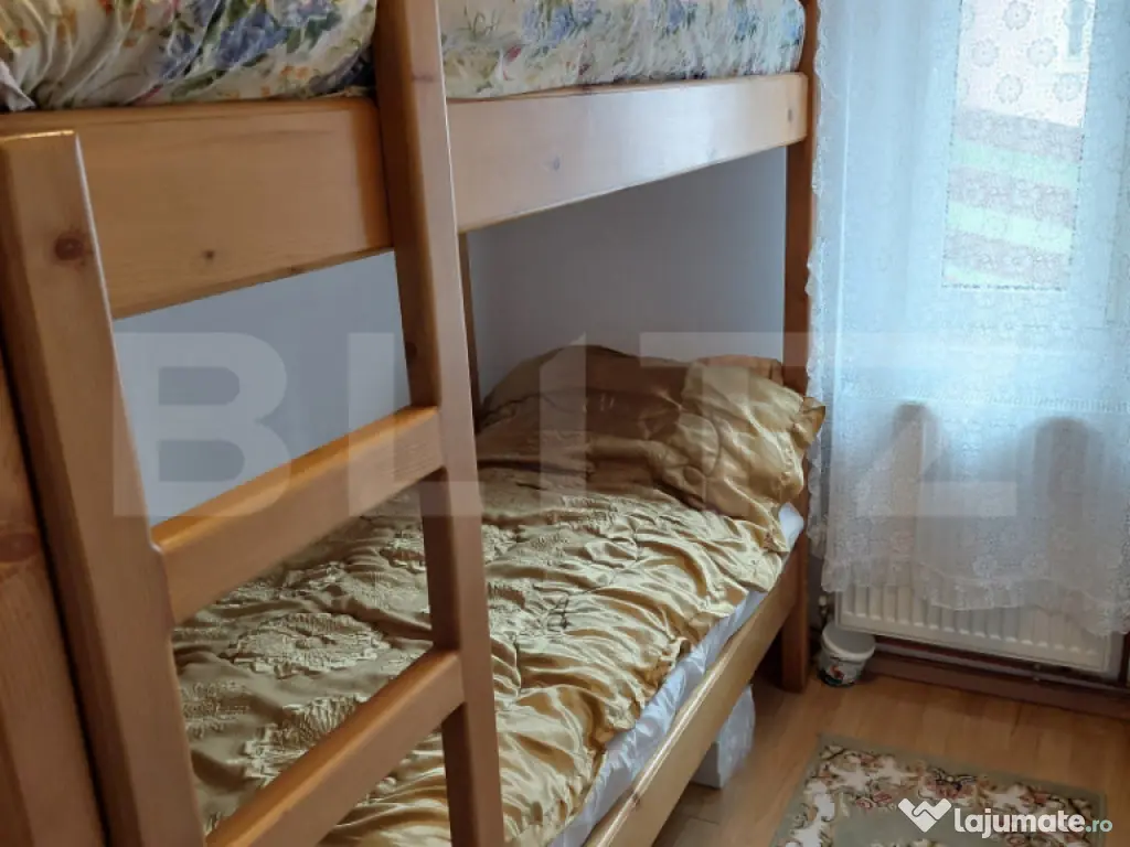 Casă de vânzare în Vatra Dornei, 65 mp amprenta la sol 