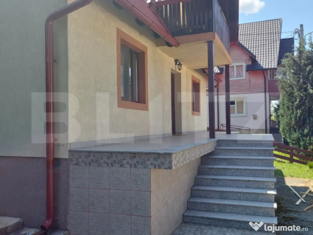 Casă de vânzare în Vatra Dornei, 65 mp amprenta la sol 