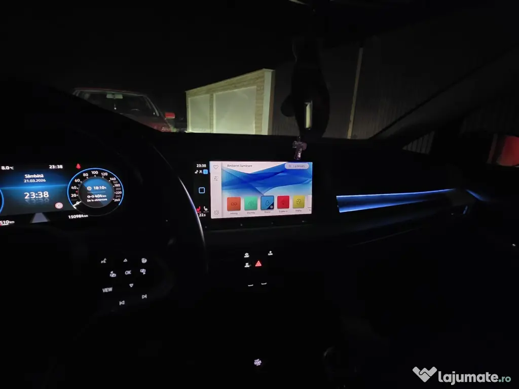 VW Golf 8 2.0 TDI - IMPECABIL - Istoric reprezentanta 