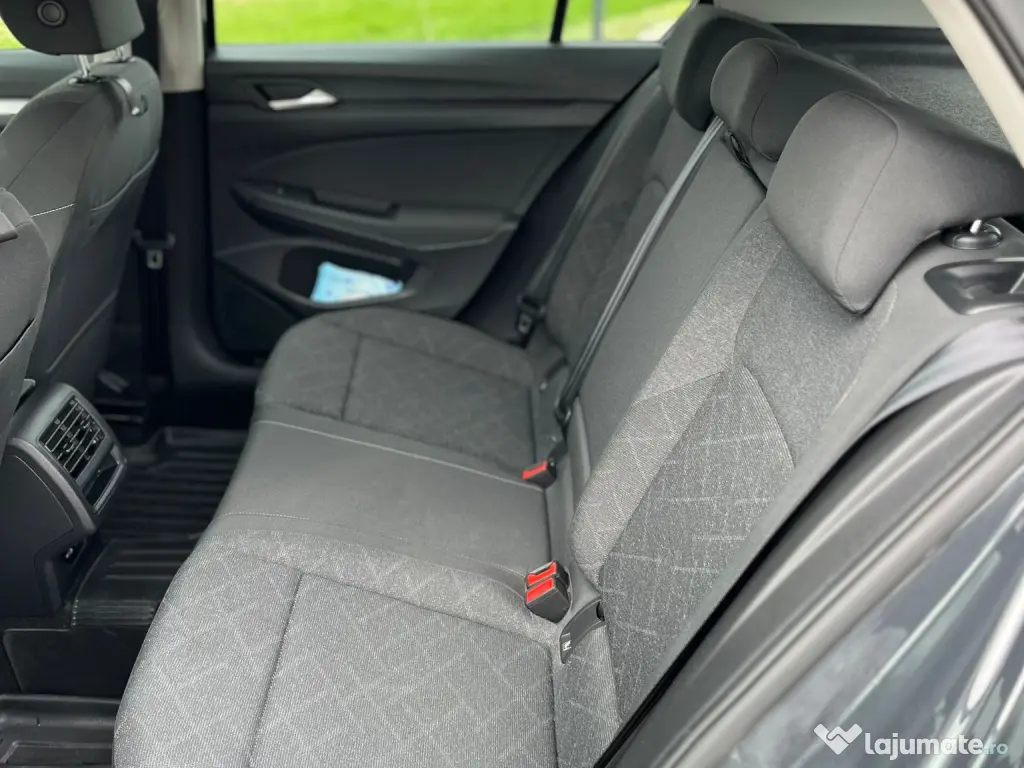 VW Golf 8 2.0 TDI - IMPECABIL - Istoric reprezentanta 