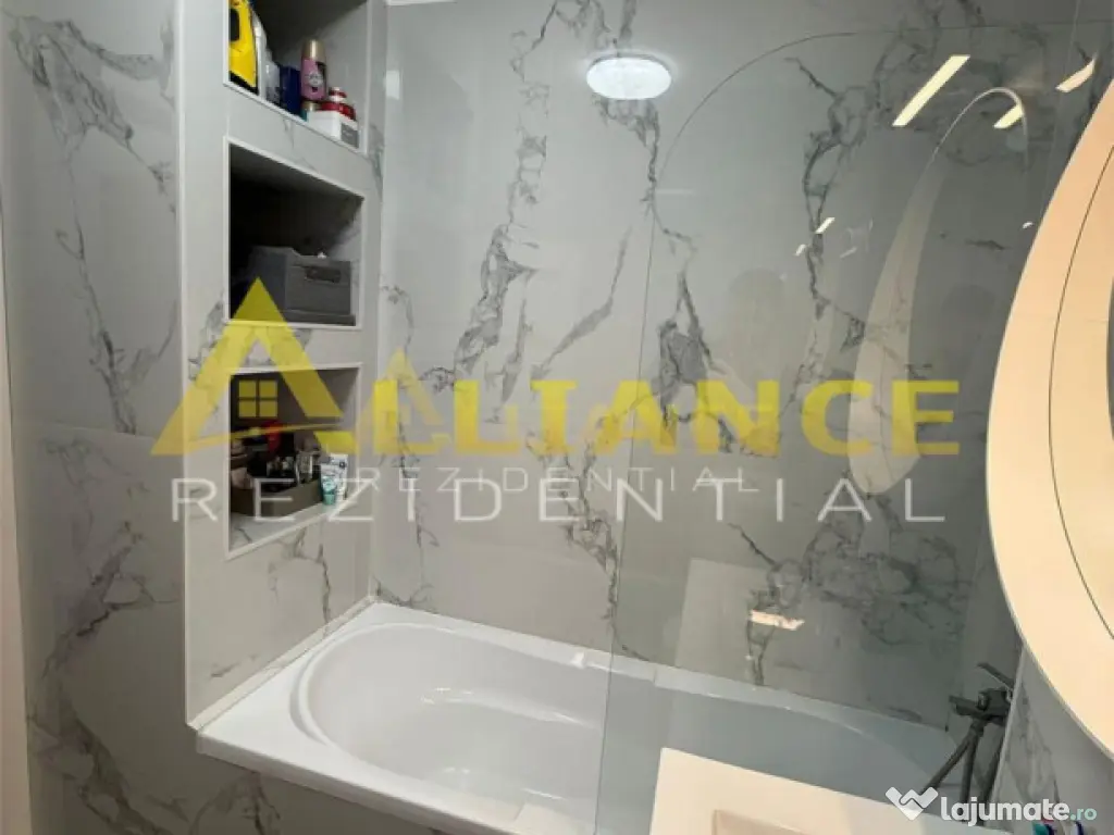 MOBILAT/UTILAT - Apartament 2 camere decomandat - PARCARE 