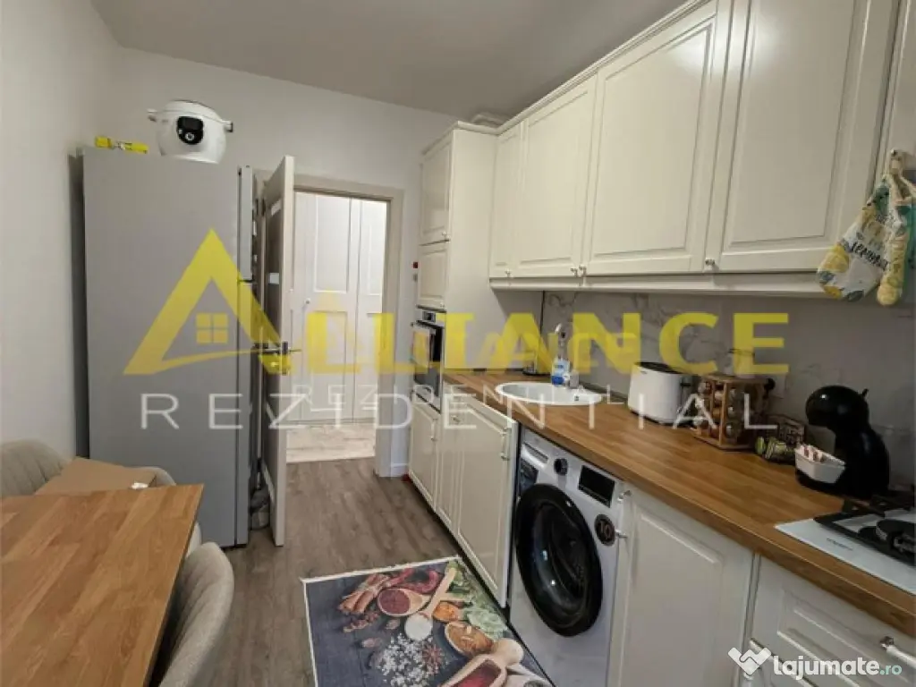 MOBILAT/UTILAT - Apartament 2 camere decomandat - PARCARE 