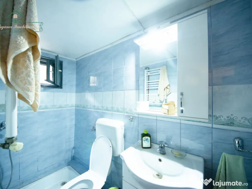 Casa cu 3 camere și centrală proprie,zona Aurel Vlaicu, Ar 