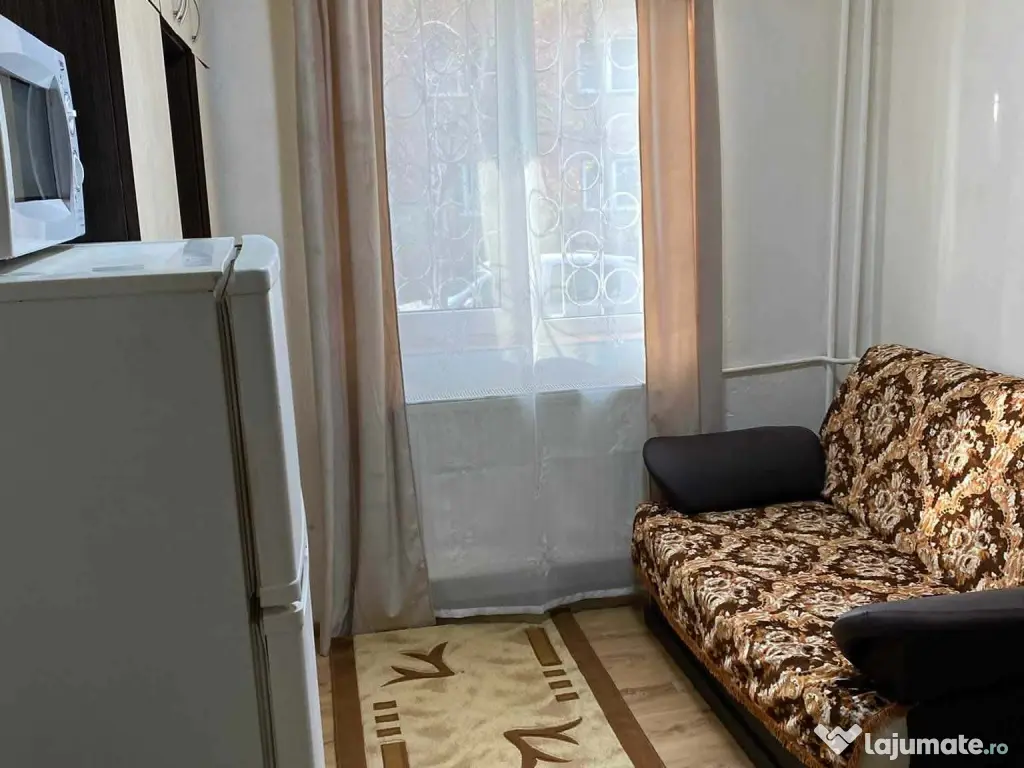 Micuta cocheta 12 mp mobilata. libera 