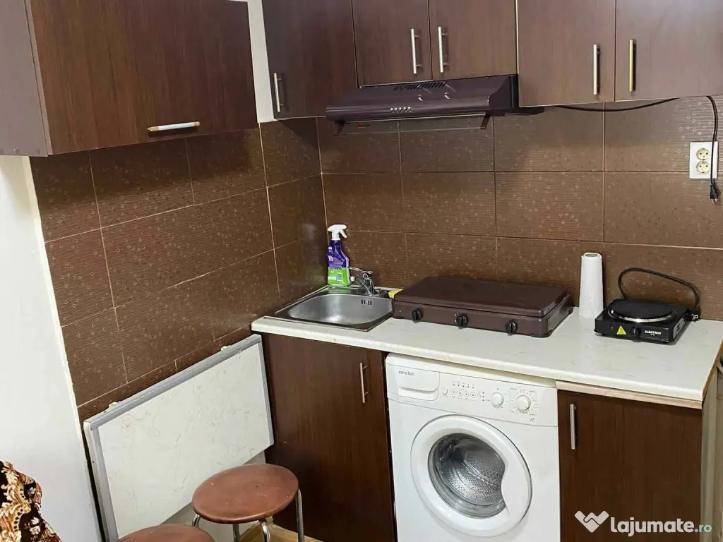 Micuta cocheta 12 mp mobilata. libera 