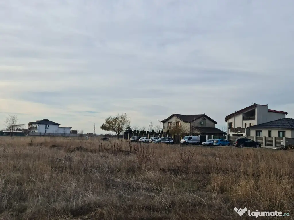 Vand teren in Constanta zona km 5 