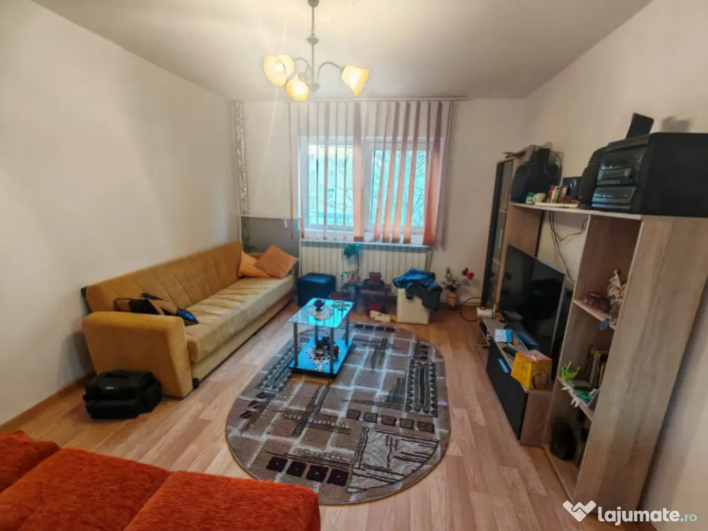 Apartament 3 camere, situat in zona Eden - Inel I 