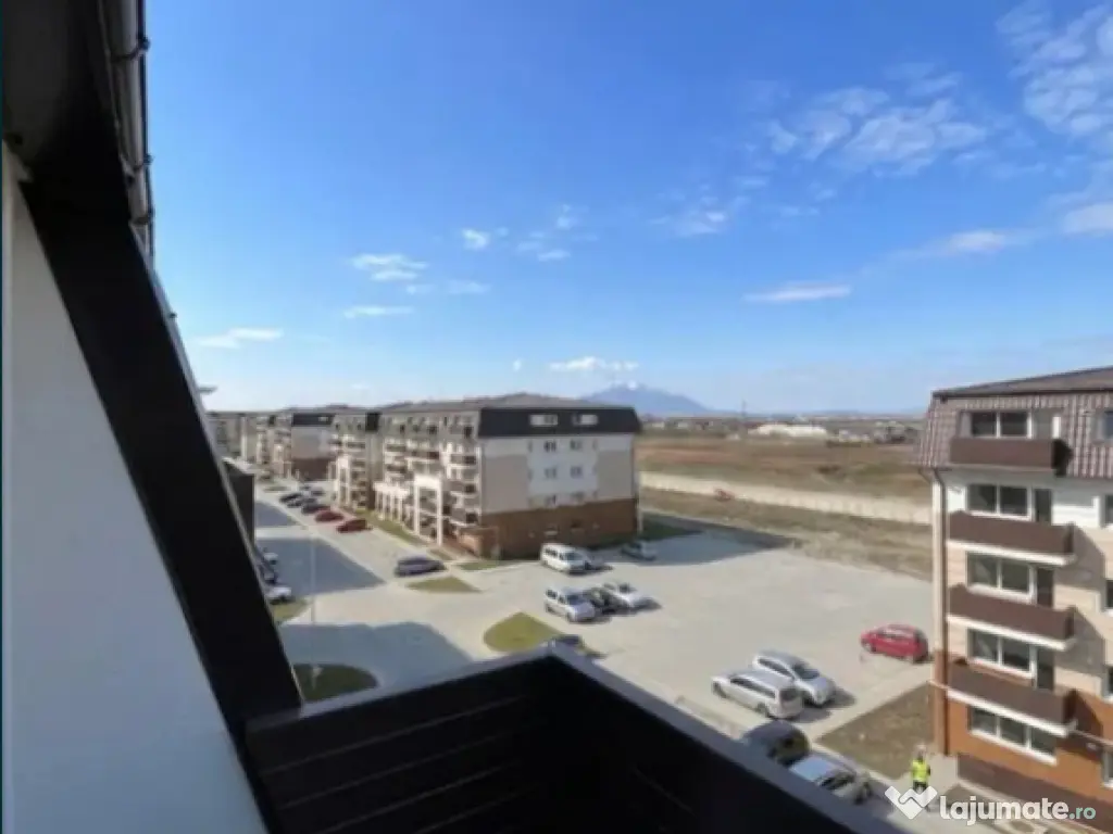 Apartament 2 camere, decomandat - zona Sanpetru 