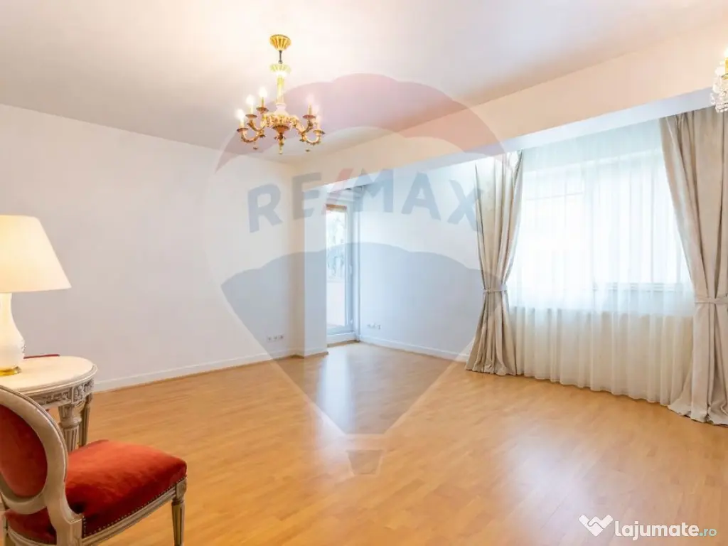 Apartament elegant 4 camere | 140 mp cu terasa si parcare... 