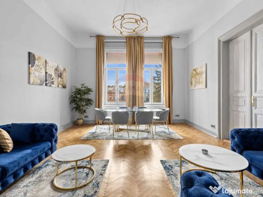 Birou ultracentral în clădire istorică (Palatul Nádasdy) 