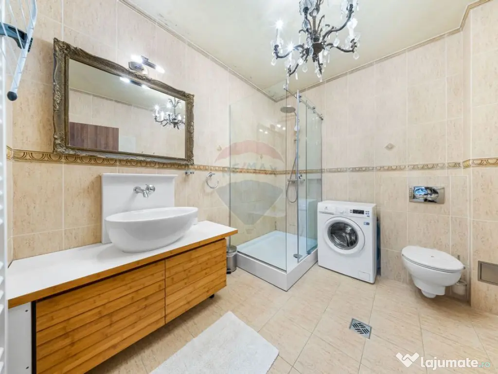 Casa de vanzare str. Republicii I Clinica I Aparthotel I ... 