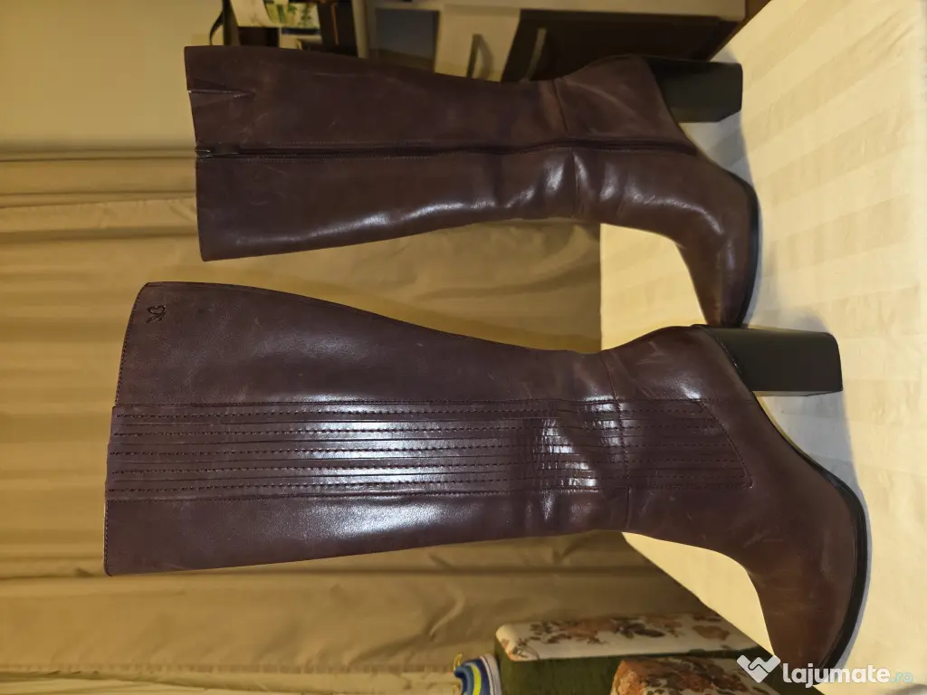 Cizme de dama Caprice din piele naturala maro cu fermoar marimea 38 