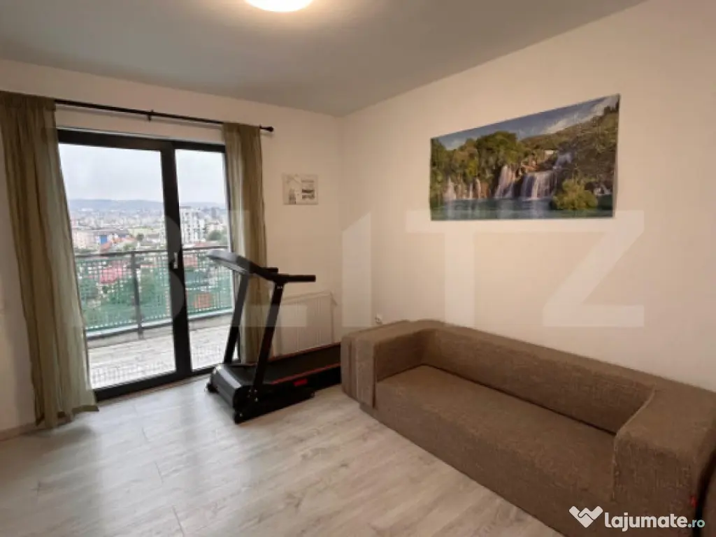 Apartament modern cu 3 camere, 68mp, 2bai, terasa 50mp, gara