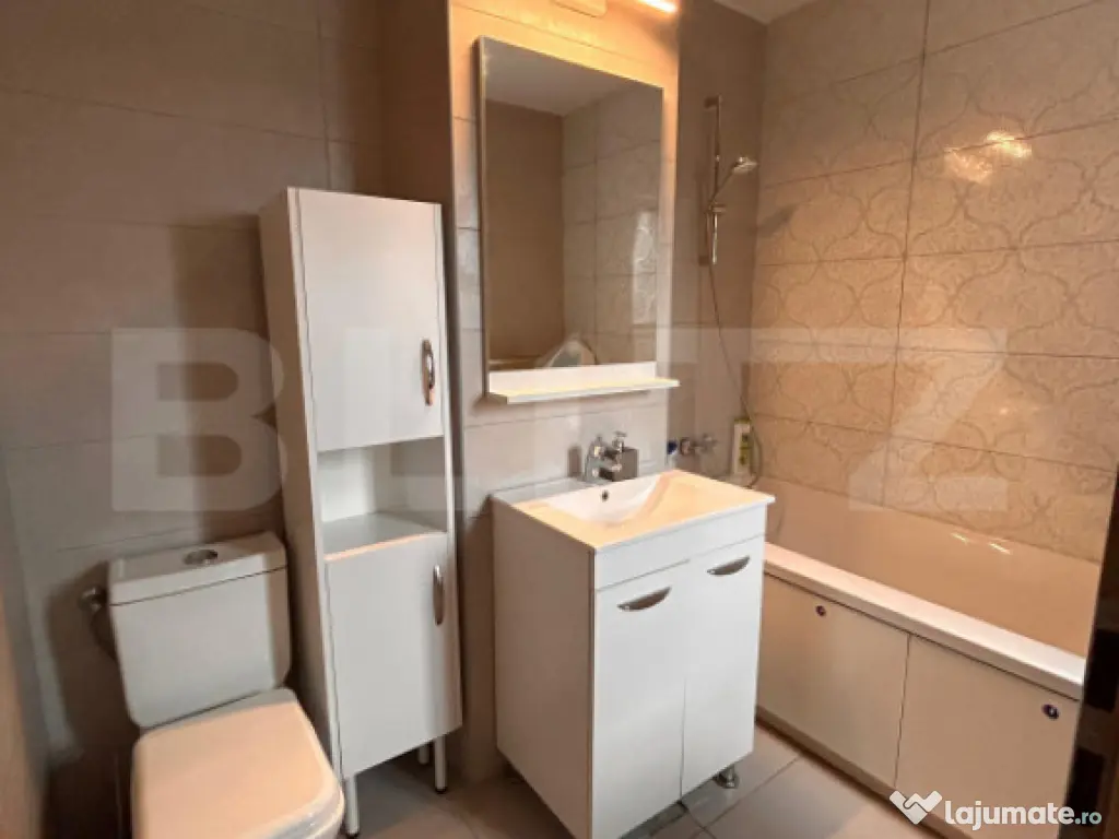 Apartament modern cu 3 camere, 68mp, 2bai, terasa 50mp, gara