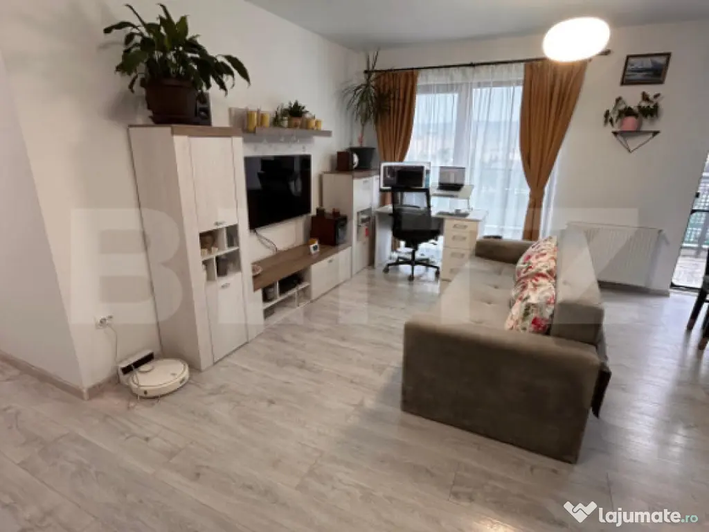 Apartament modern cu 3 camere, 68mp, 2bai, terasa 50mp, gara