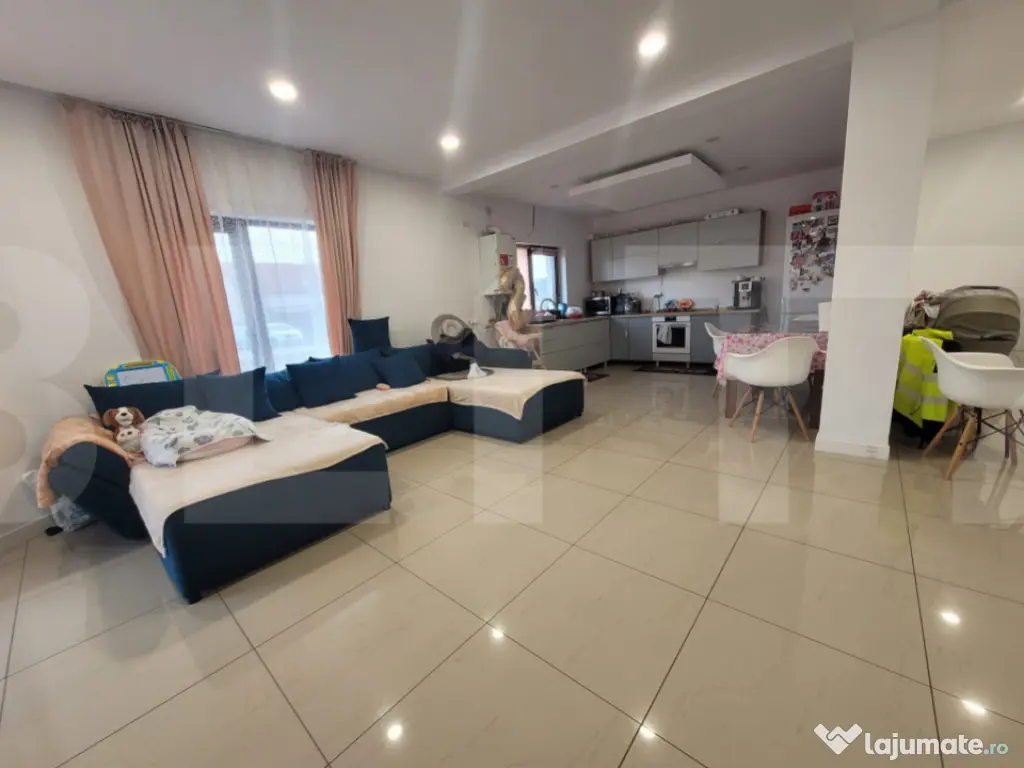 Duplex Superb de Vanzare Sanandrei 