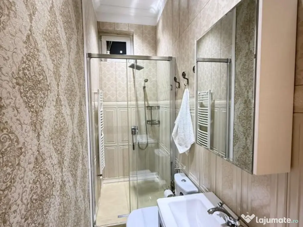 Apartament 3 camere transformate din 2 Carol I Mosilor Iz... 