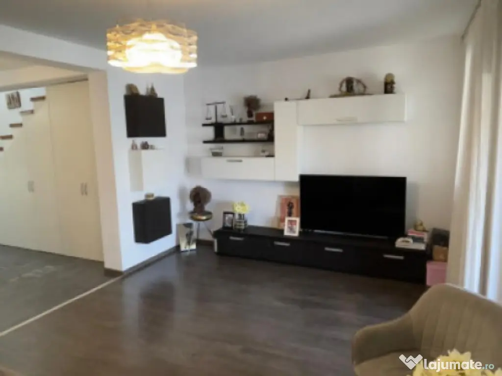 Casă P+1 de vânzare Palazu Mare – complet mobilată și 