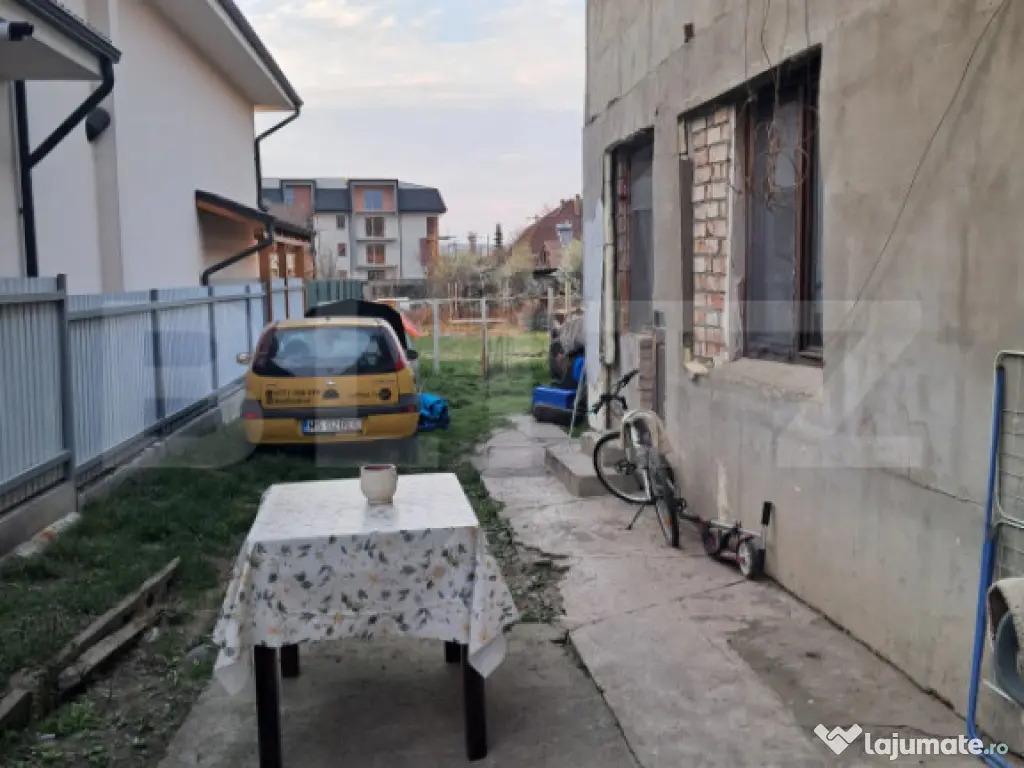 Duplex de vânzare 7 camere în Sângeorgiu de Mureș 