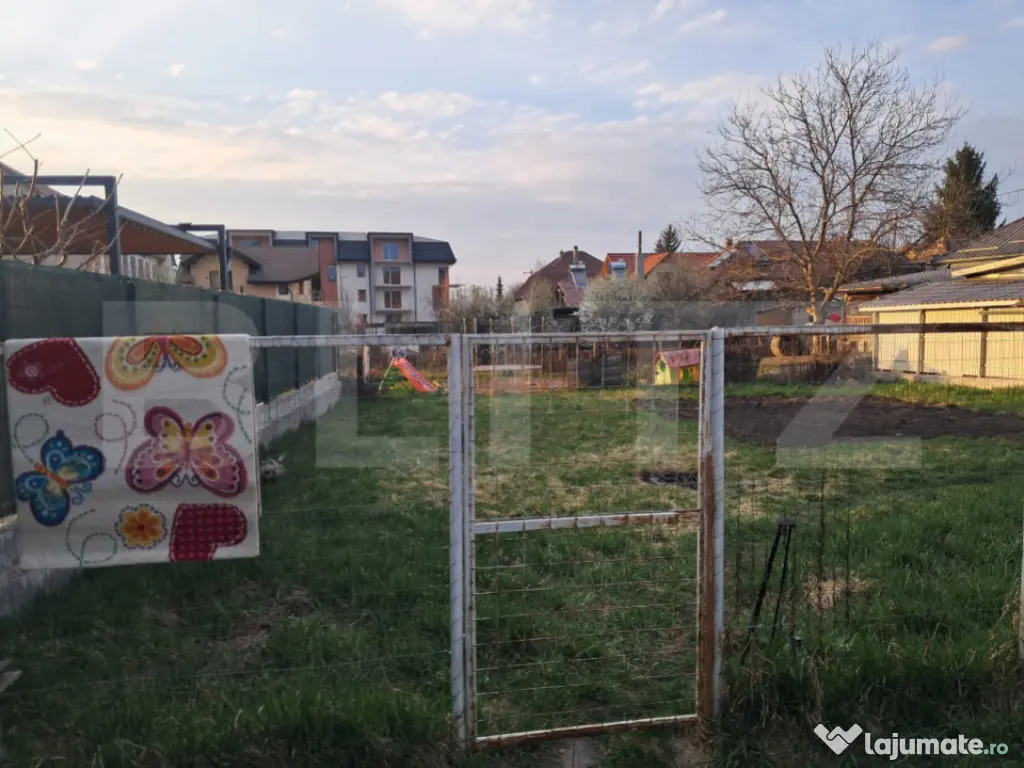 Duplex de vânzare 7 camere în Sângeorgiu de Mureș 