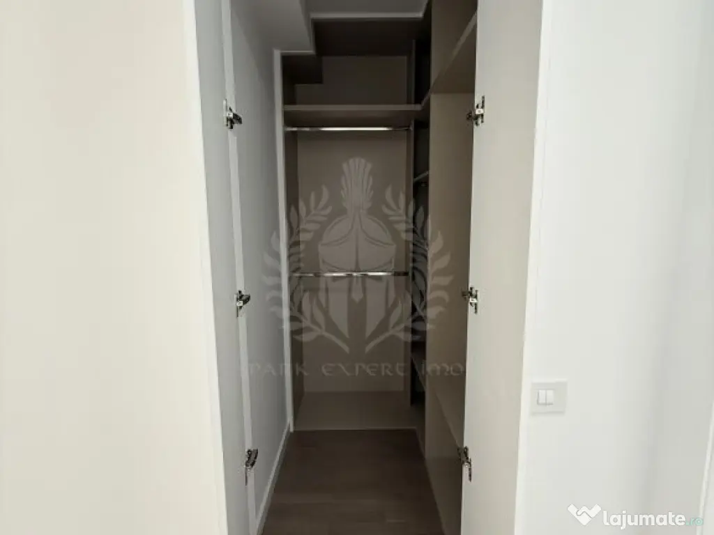 Apartament 3 camere de lux, parcare inclusa, Central