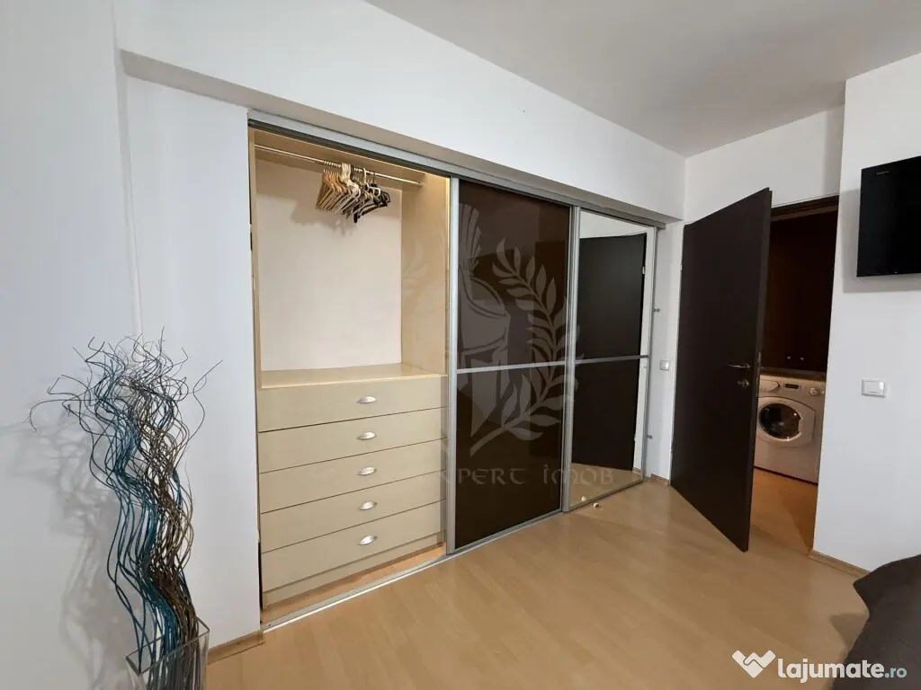 Apartament 2 camere, spațios, zona Republicii - Caraiman 