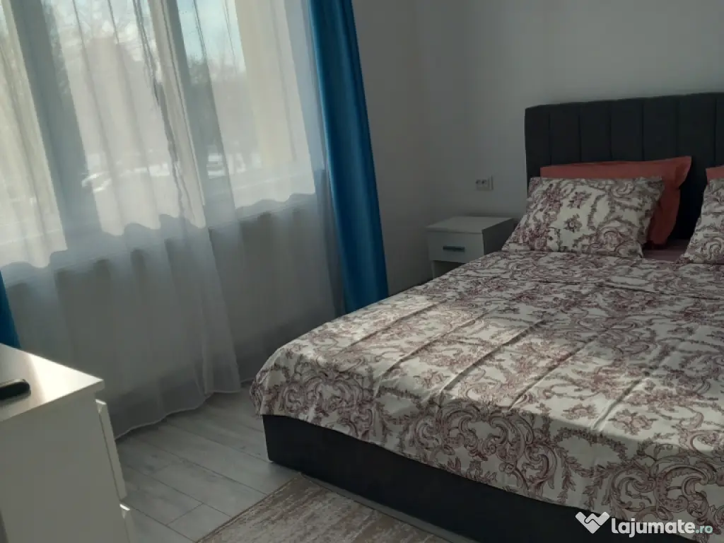 Apartament de închiriat 