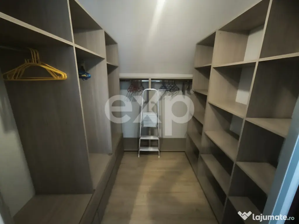 BRADU | Casa individuala | constructie 2010 | regim de inalt 