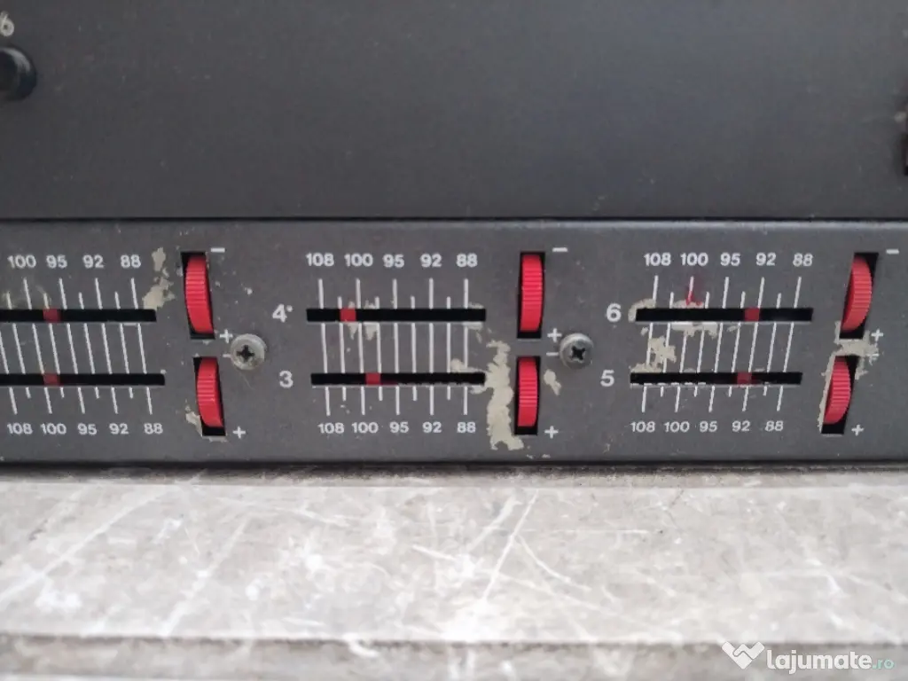 Radio receptor FM 88 și FD 81 Italia 