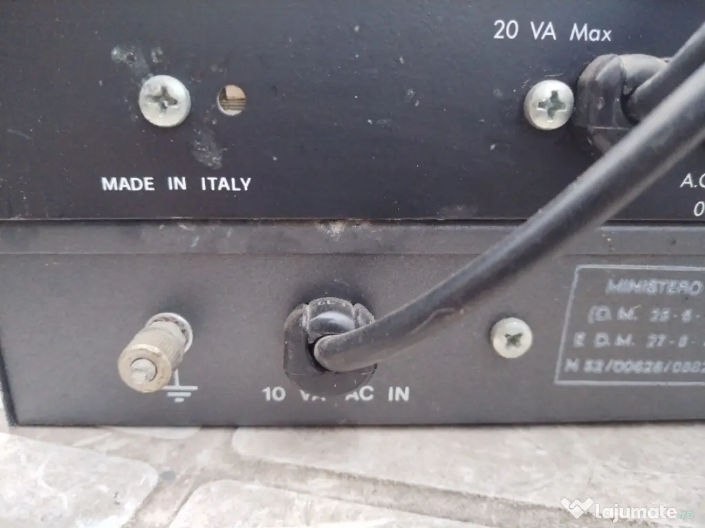 Radio receptor FM 88 și FD 81 Italia 