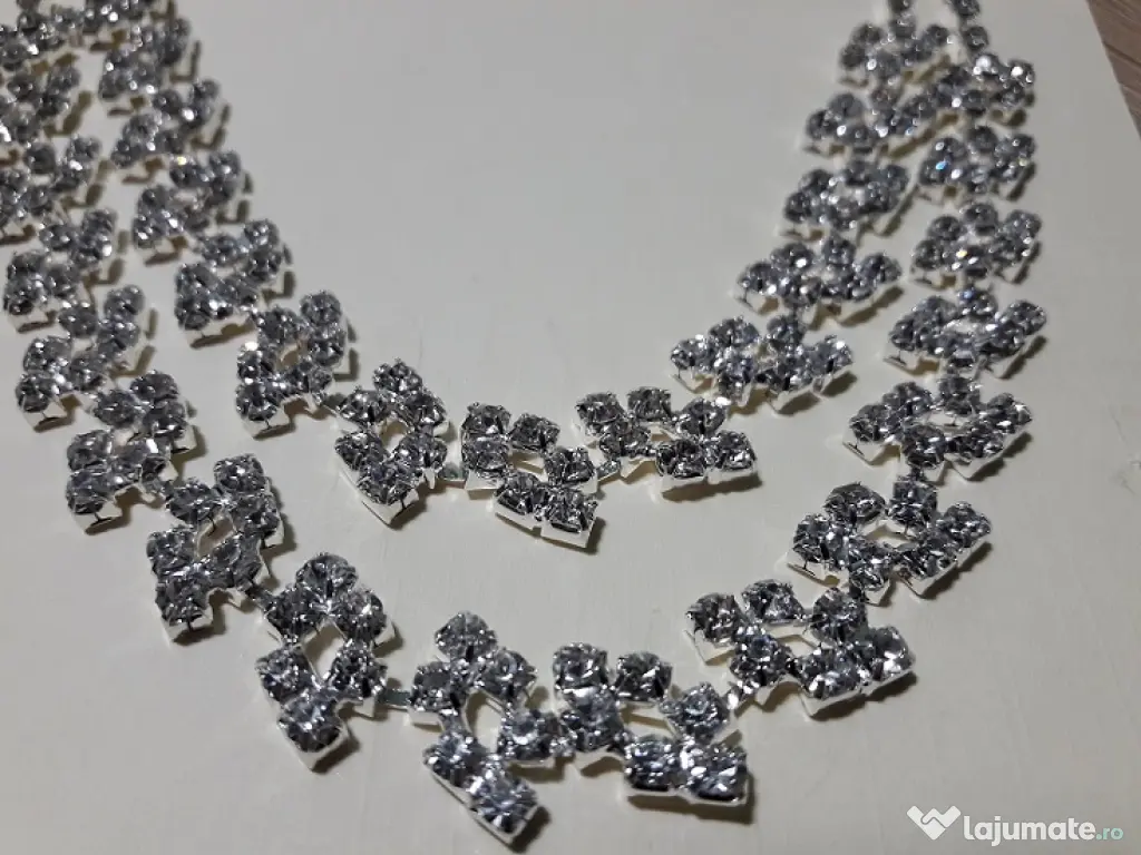 Set colier si cercei produs nou 