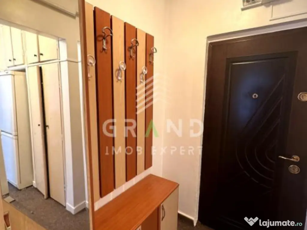 3 CAMERE | BALCON | ETAJ INTERMEDIAR | MĂNĂȘTUR – ZONA 