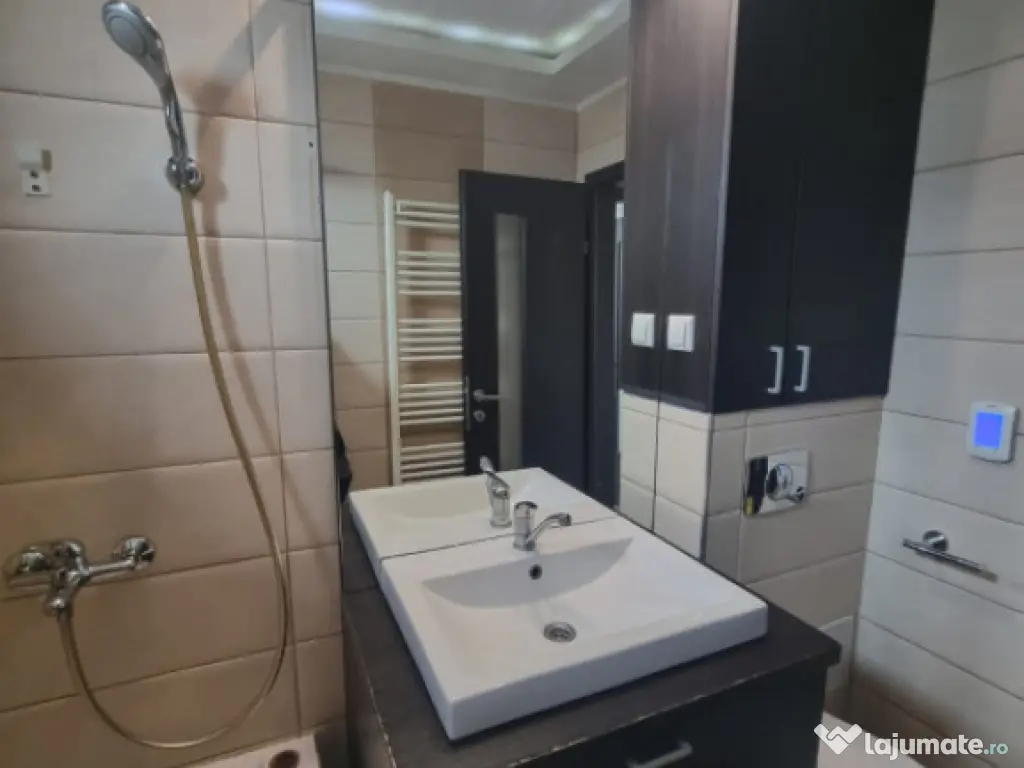 Apartament cu 2 camere, suprafata 50 mp si loc de parcare Zo 