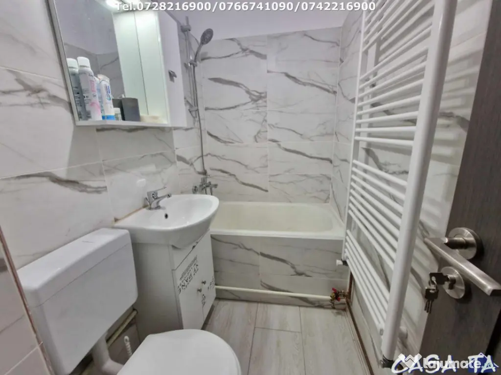 Închiriere apartament 3 camere, Str. Mioritei 