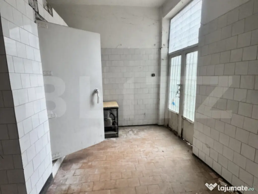 Spațiu comercial de vânzare, zona Dumbrava 