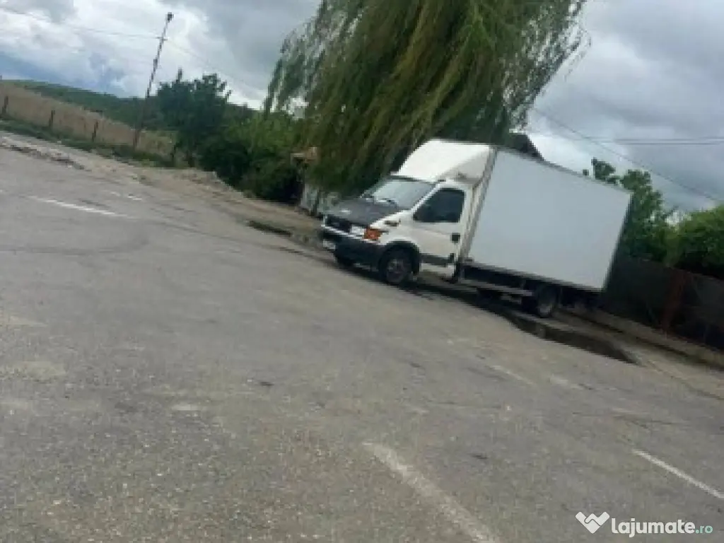 Iveco daily 35c12 cub cu lift 