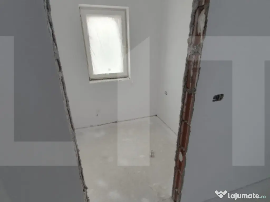 Casa tip duplex 3 dormitoare Mosnita Noua 