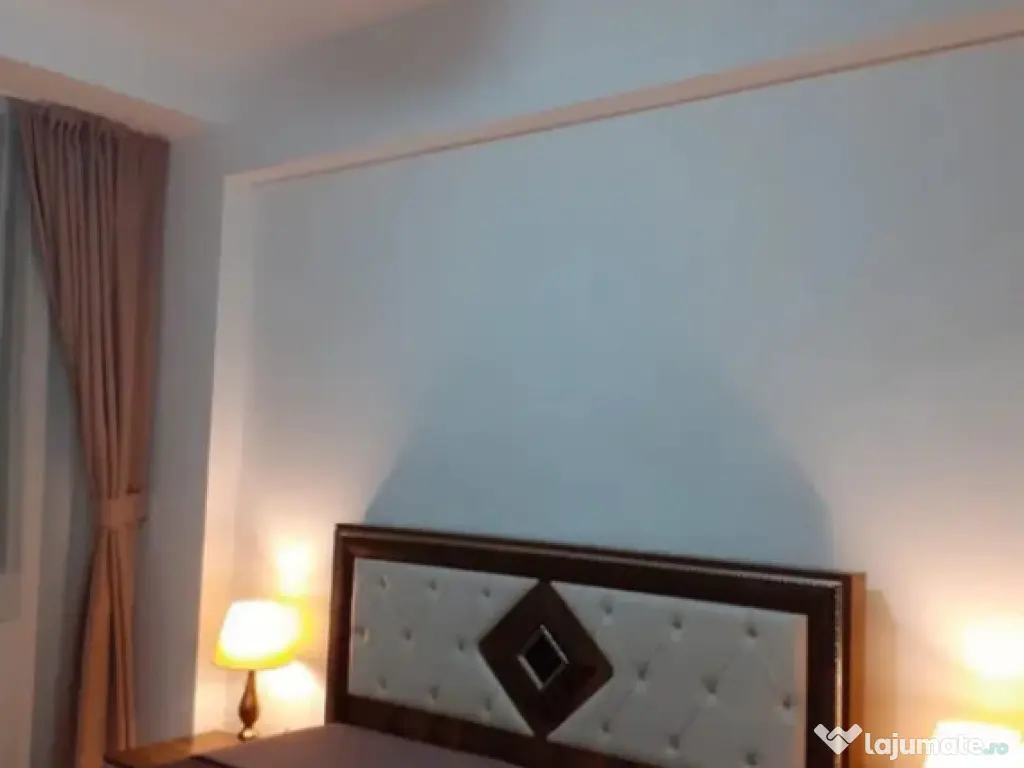 Apartament 2 camere, decomandat - zona Tractorul 