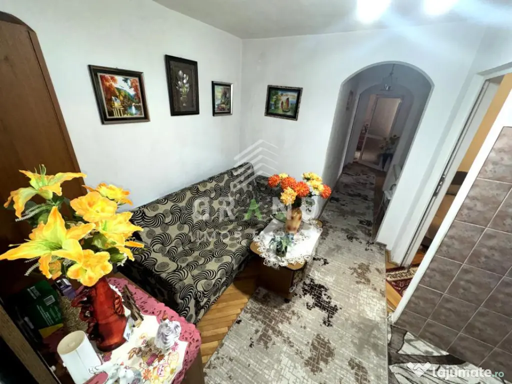 3 camere decomandate | 2 Balcoane | Etaj 1 | Mănăștur/Meh 