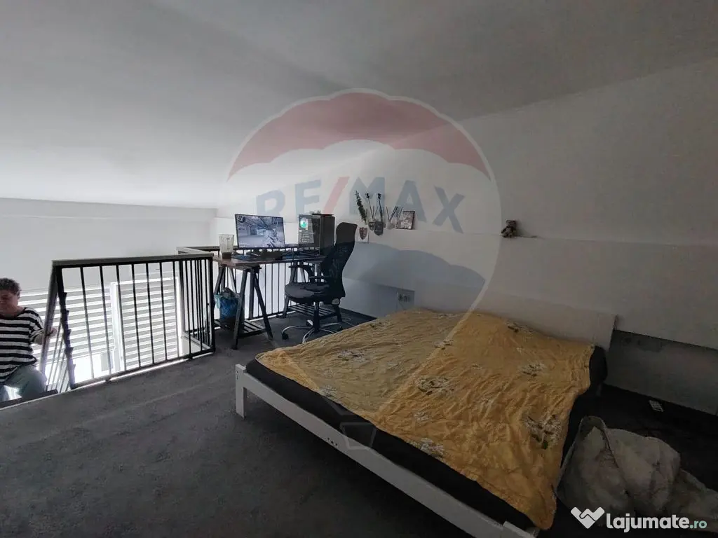 Apartament 3 camere, doua niveluri, compartimentare unica...