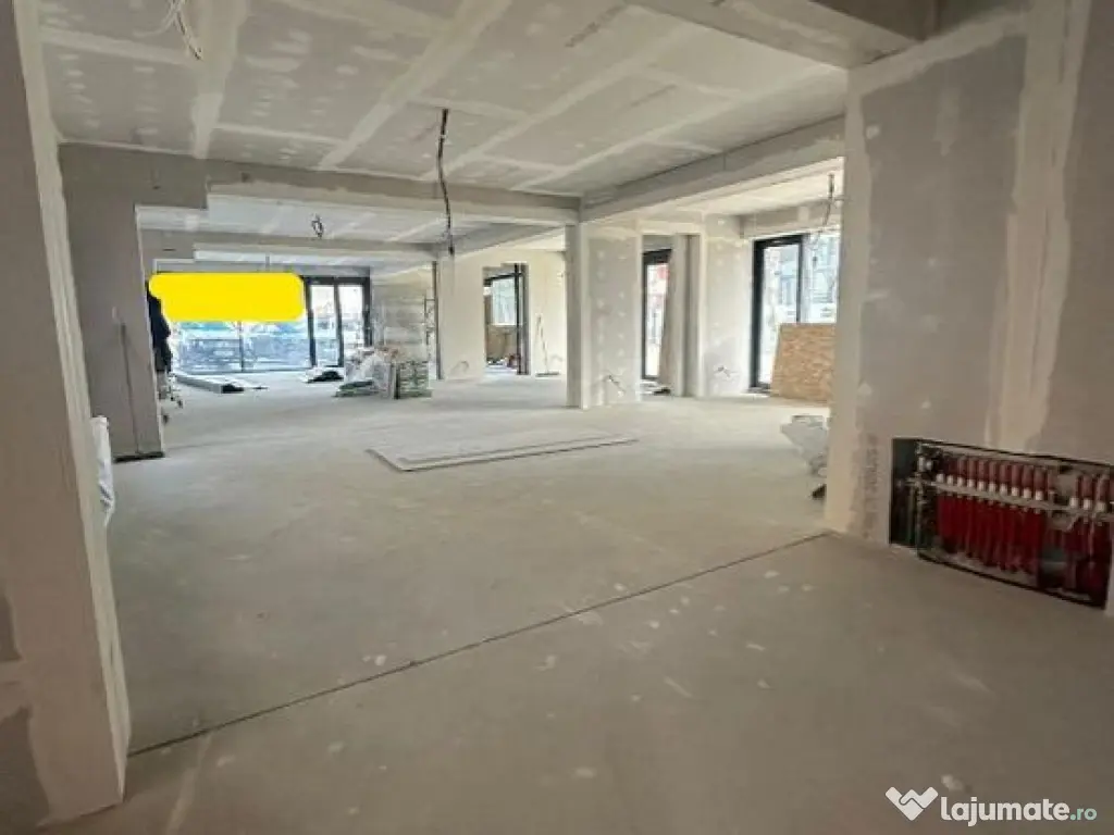 Zona Pipera 280 mp terasa 70 mp trafic intens