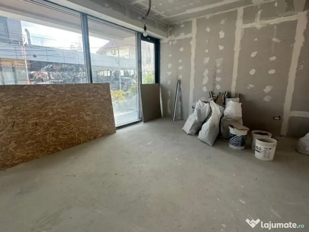 Zona Pipera 280 mp terasa 70 mp trafic intens 