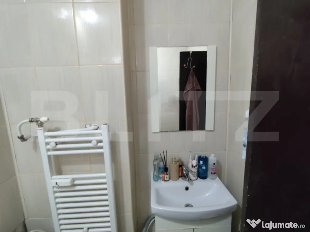 Apartament 1 camera 40mp, Tigarete 